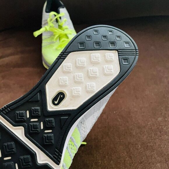 Nike Flyknit Trainer Running Shoes Mens Size 6.5 Womens 8 US 39 Volt White Gray - Picture 10 of 13